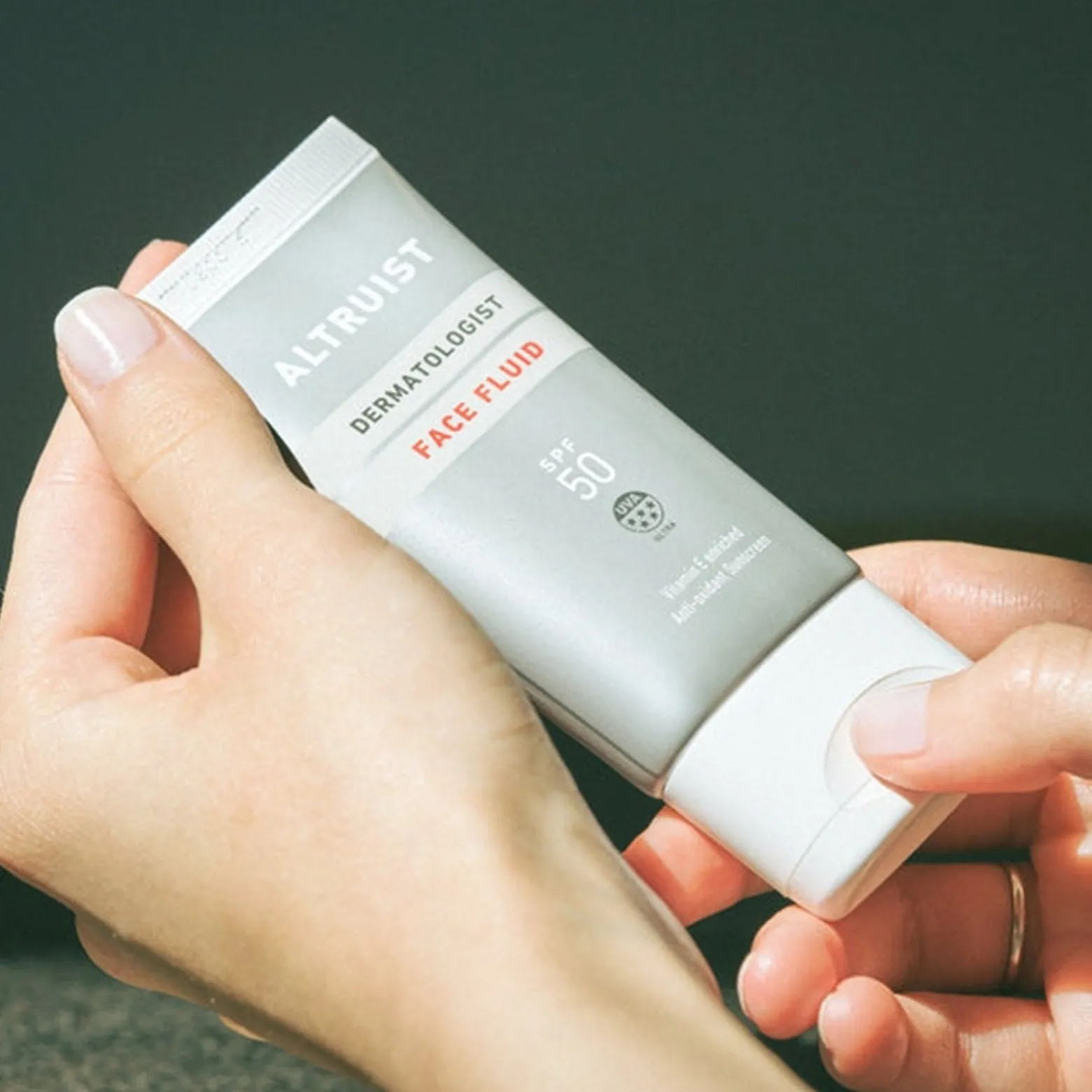 Altruist Face Fluid Sunscreen SPF50 50ml (1.7floz)