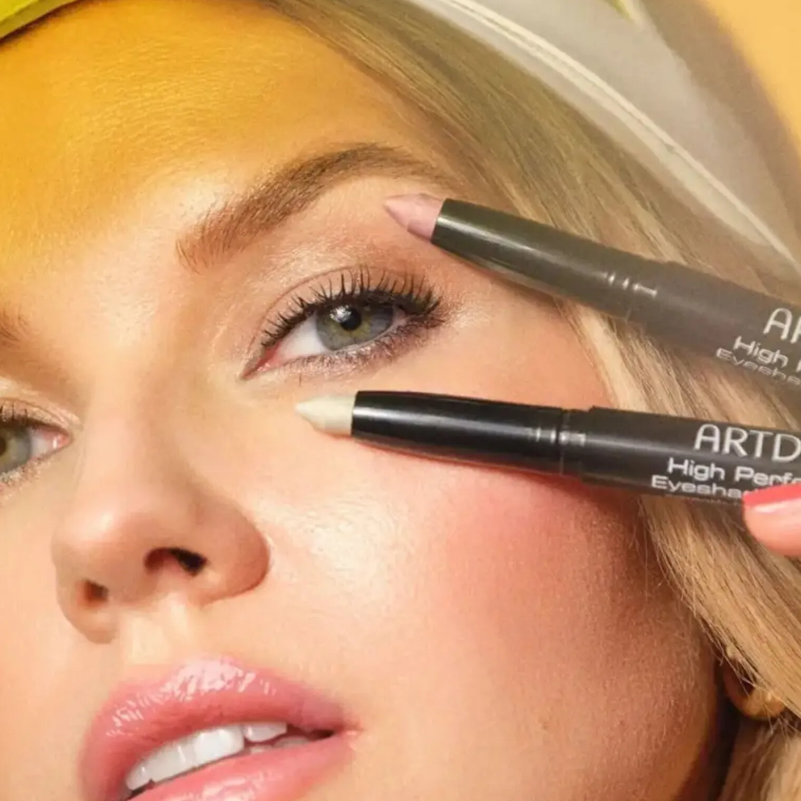 Artdeco High Performance Eyeshadow Stylo 16 Benefit Pearl Brown 1.4g (0.04oz)