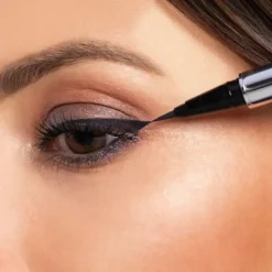Artdeco High Precision Liquid Liner 01 Black 0.55ml (0.01floz)