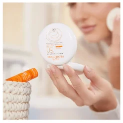 Avène Sun High Protection Tinted Compact Mineral Sunscreen Doré SPF50 10g (0.35oz)