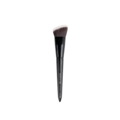 Brushworks Angled Flat Top Foundation Buffing Brush No. 9