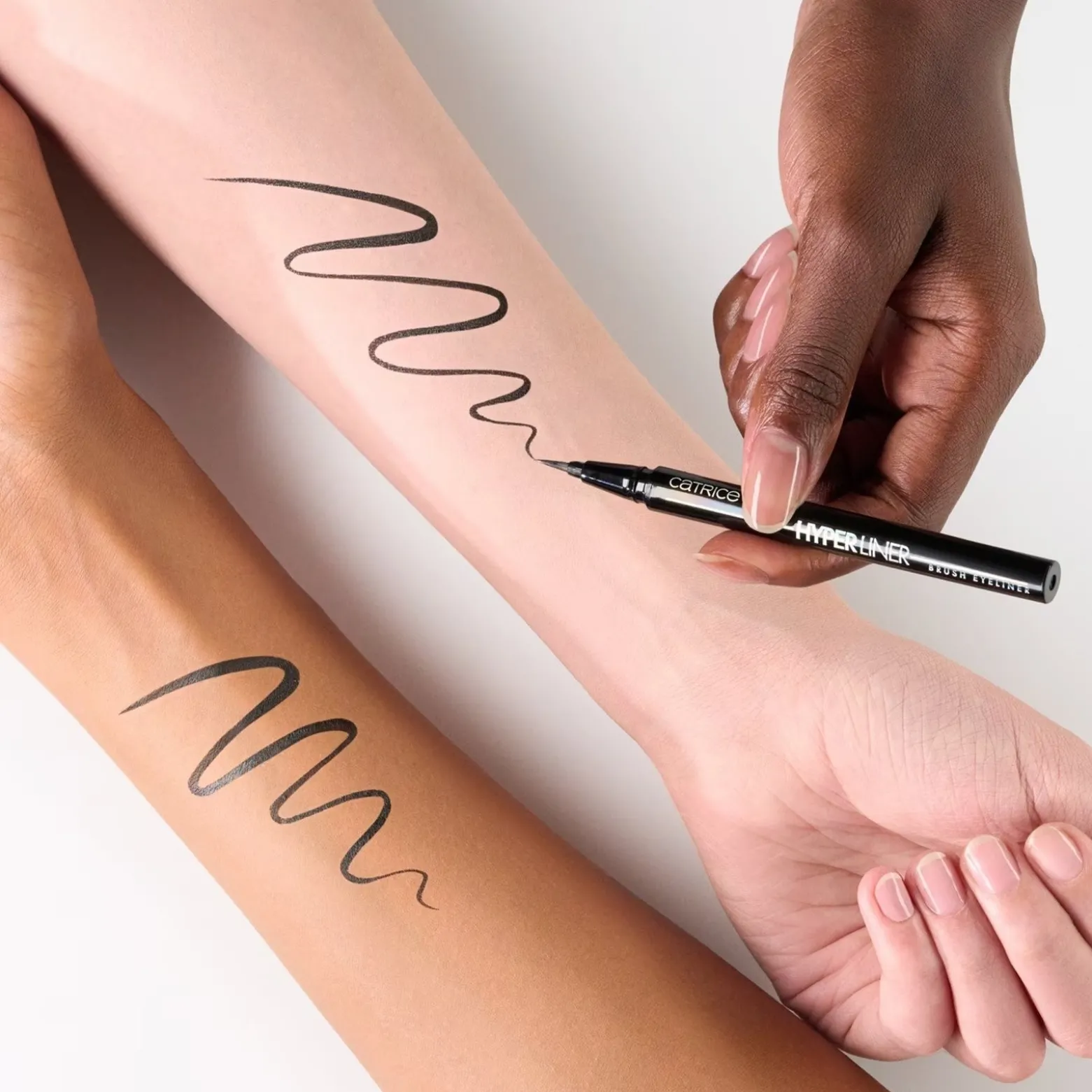 Catrice Hyper Liner Brush Eyeliner 010 Classic Black 0.52ml (0.01floz)