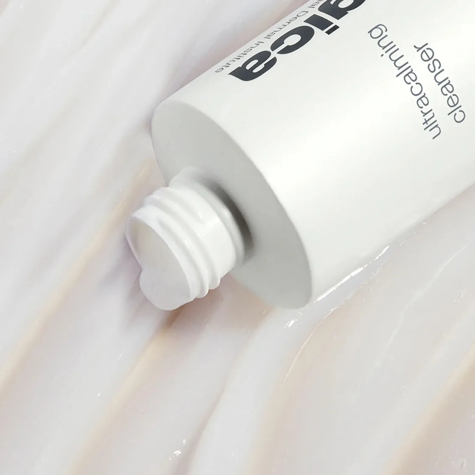 Dermalogica Ultracalming Cleanser 500ml (16.9floz)