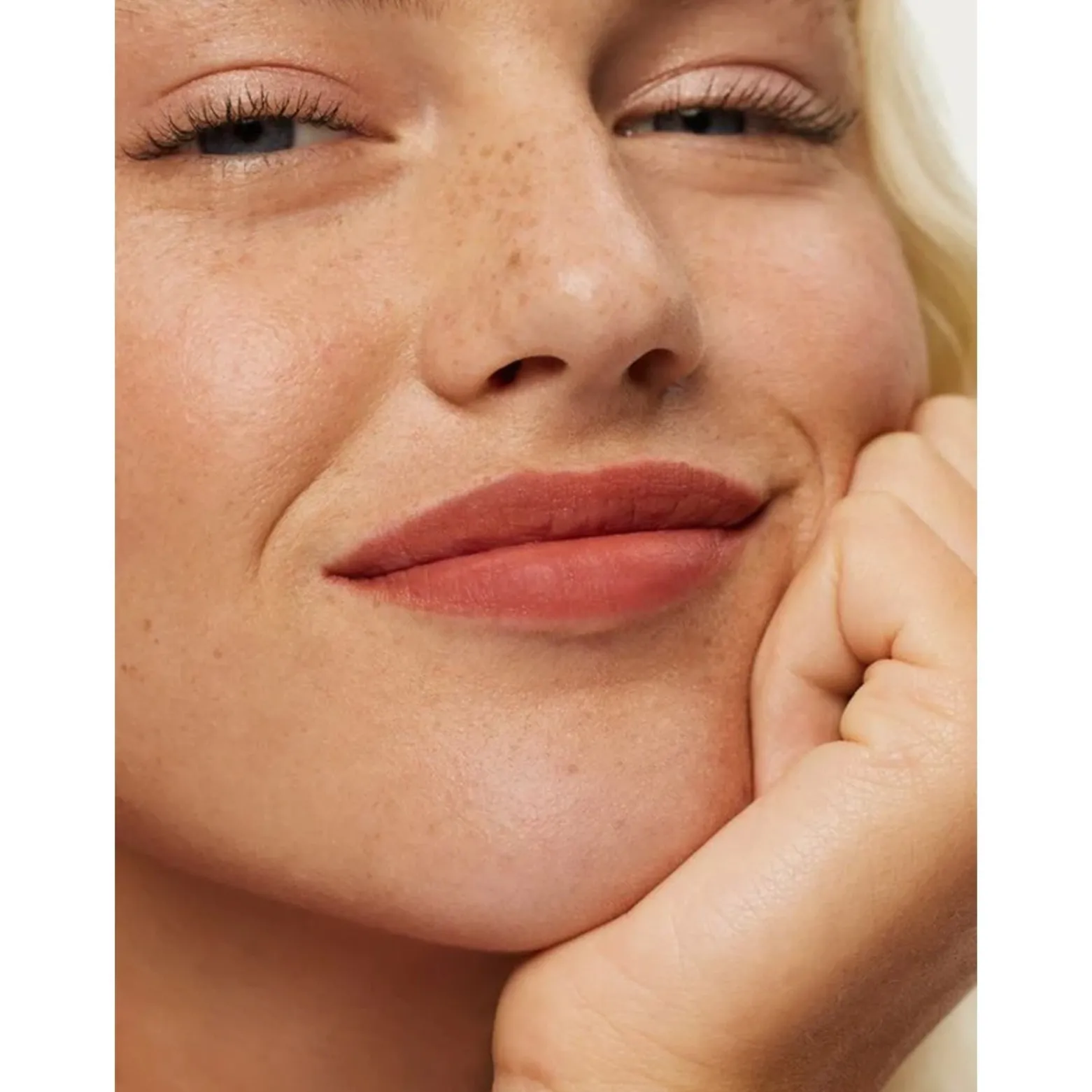 ILIA Beauty Lip Sketch Hydrating Crayon Earthen 2.3g (0.08oz)