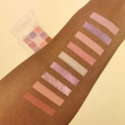 Makeup Revolution Ultimate Nudes Shadow Palette Light