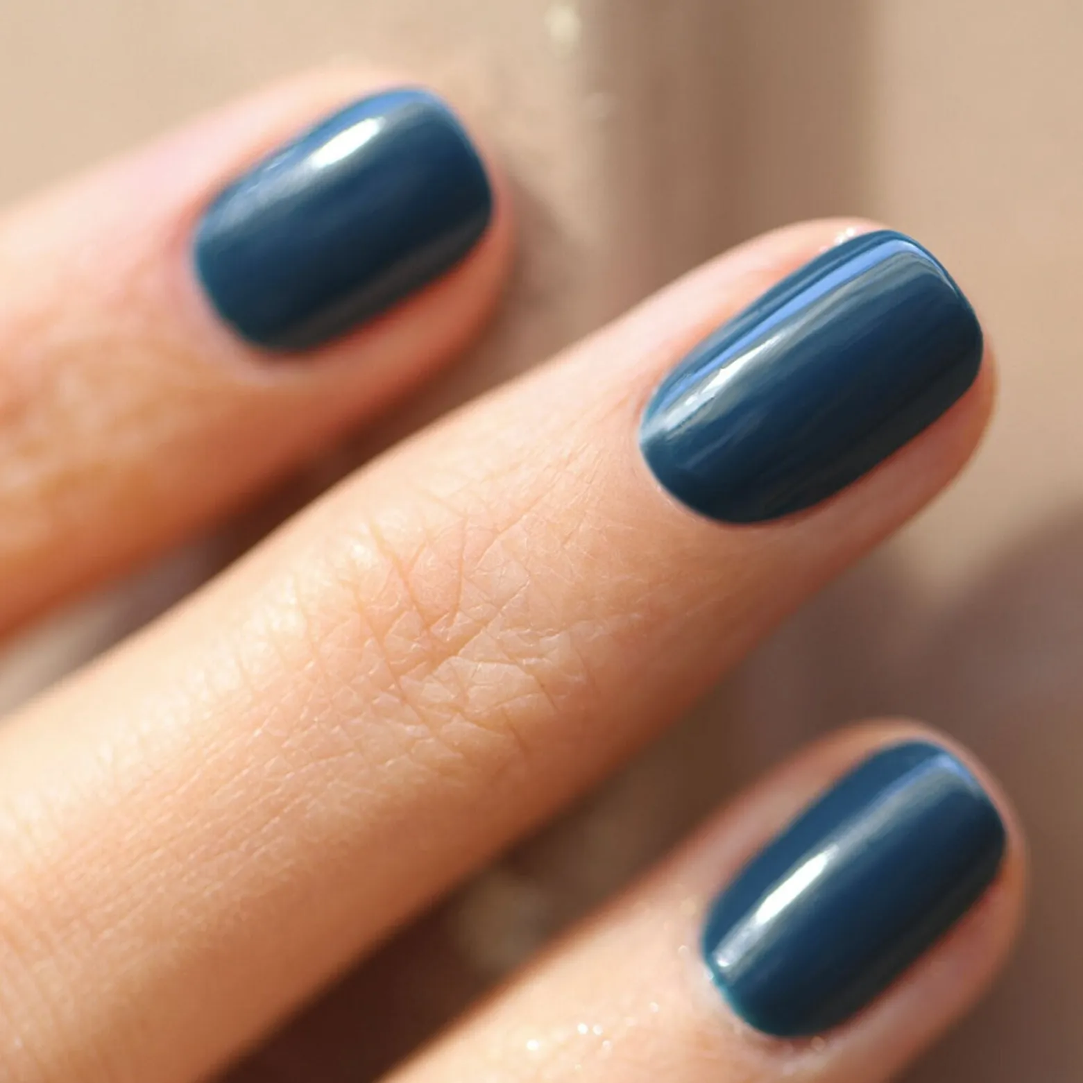 Manucurist Green Nail Polish Dark Clover 15ml (0.5floz)