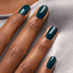 Manucurist Green Nail Polish Dark Clover 15ml (0.5floz)
