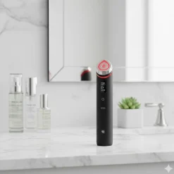Medicube AGE-R Booster Pro Device Black