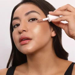 Moira Glow Show Liquid Highlighter 002 Golden Blend 4.3g (0.15oz)