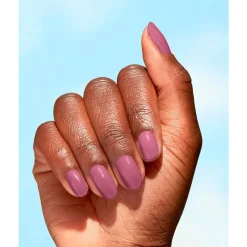 OPI Nature Strong Nail Lacquer Simply Radishing 15ml (0.5floz)