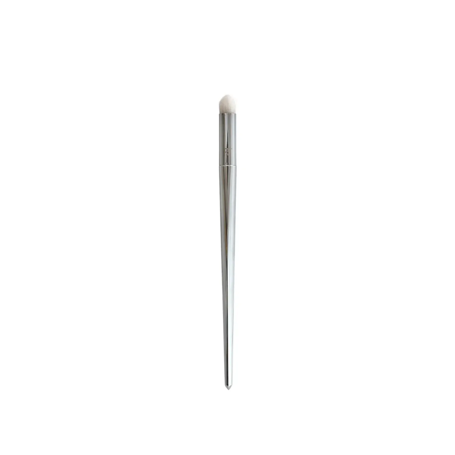 Real Techniques Bold Metals Collection 201 Pointed Crease Brush