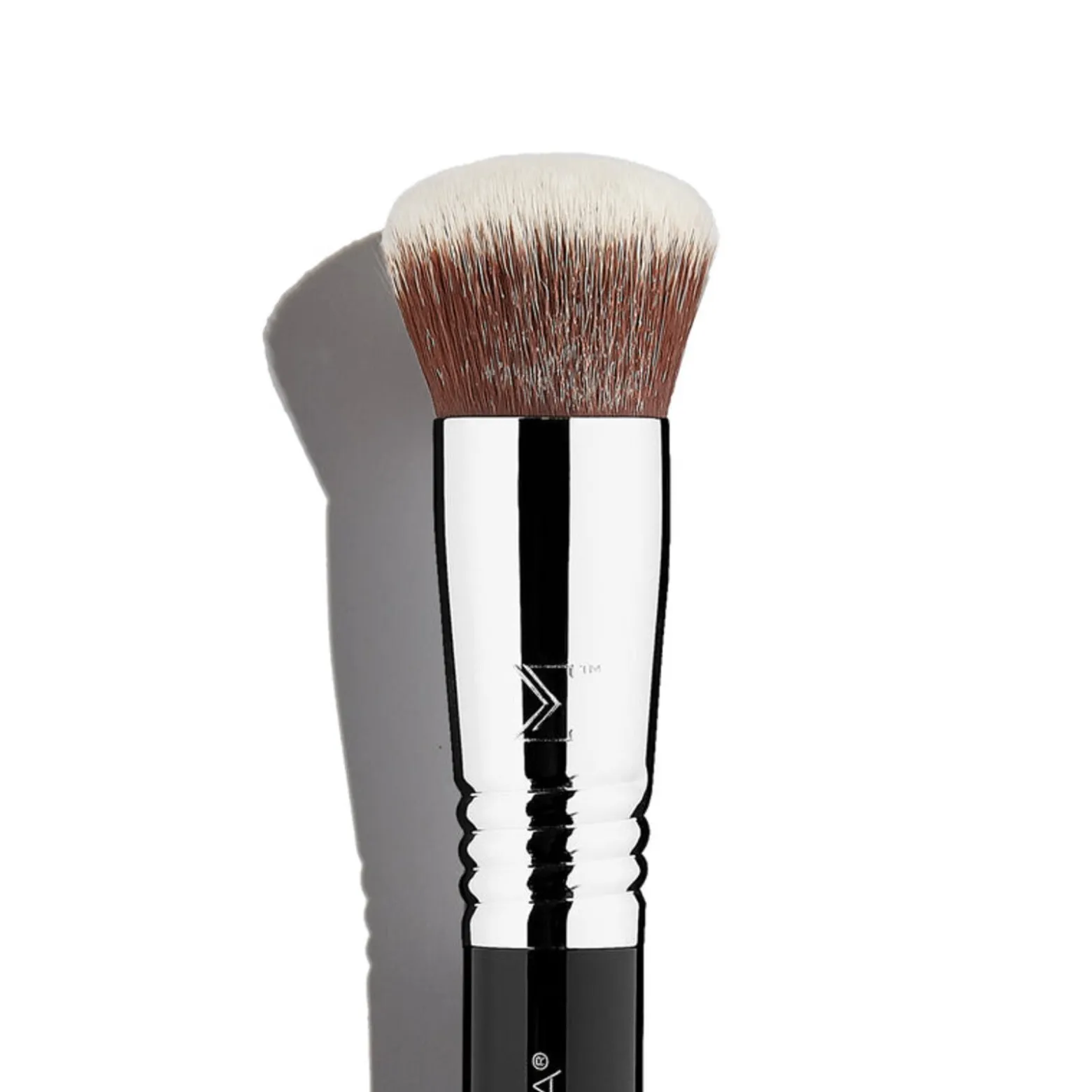 Sigma Beauty F82 Round Kabuki™ Brush x1