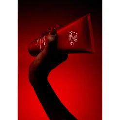 Wella Ultimate Repair Step 2 Conditioner 200ml (6.76floz)