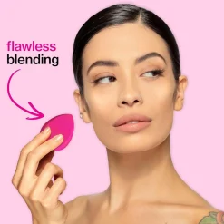 Wet n Wild Teardrop Makeup Sponge