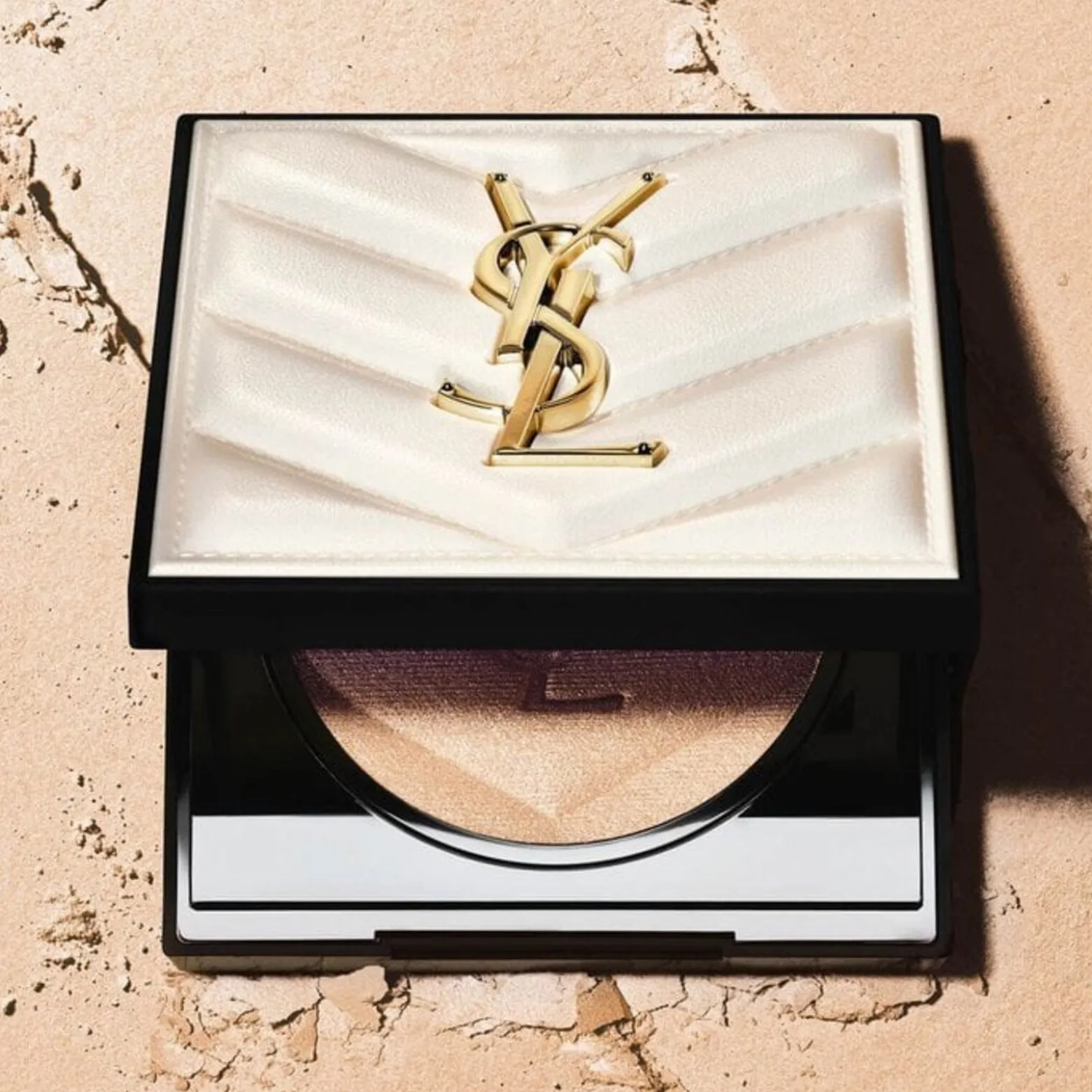 Yves Saint Laurent All Hours Hyper Luminize Multi-Use Highlighter Powder 02 Hypnotic Honey 5g (0.18oz)